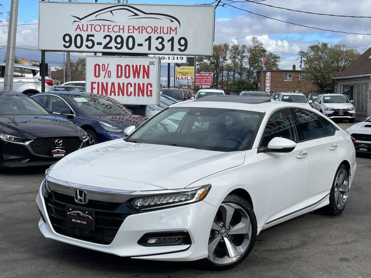 Used 2019 Honda Accord TOURING Pearl White  / Fully Loaded / Cooled Seats / Navi for sale in Mississauga, ON