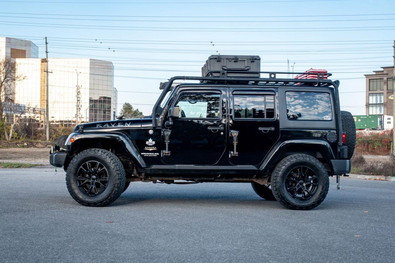 2015 Jeep Wrangler Unlimited Sahara 4WD Fast Approvals, Easy Financing - Photo #8