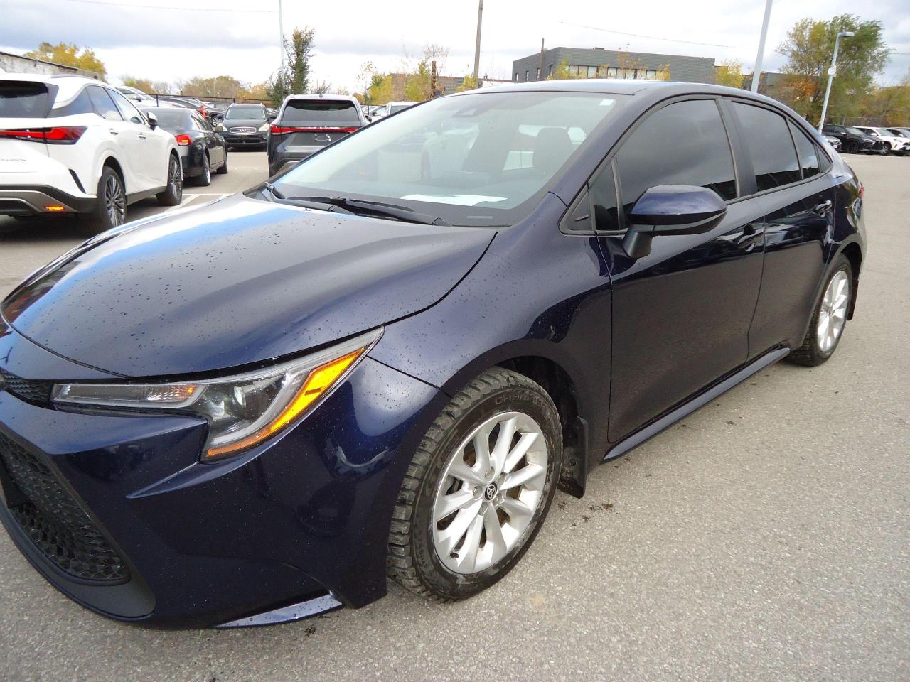 Used 2022 Toyota Corolla upgrade le roof alloy wheels for sale in Toronto, ON