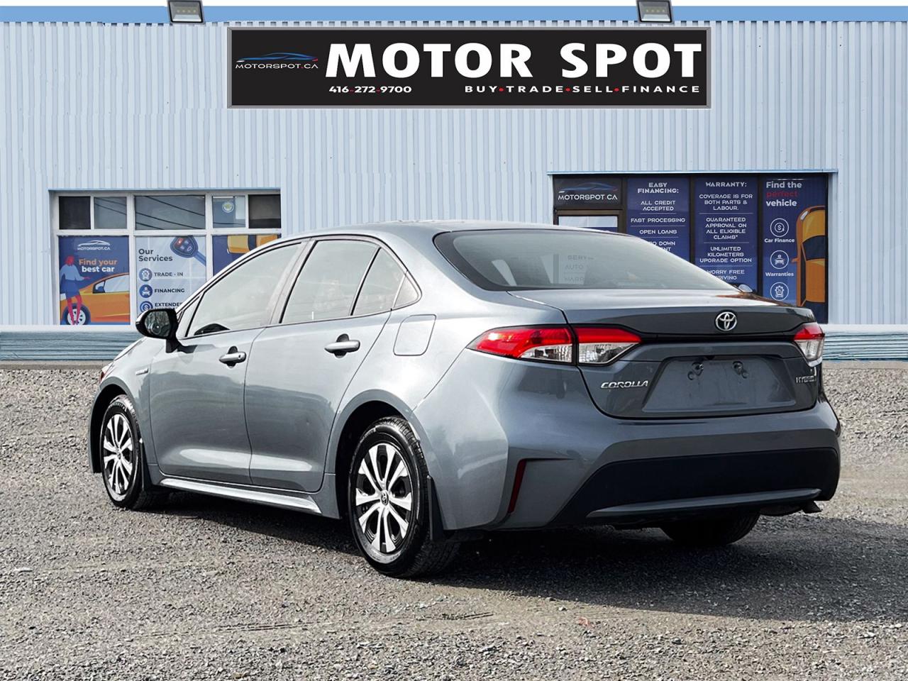 2021 Toyota Corolla LE Hybrid - Photo #4