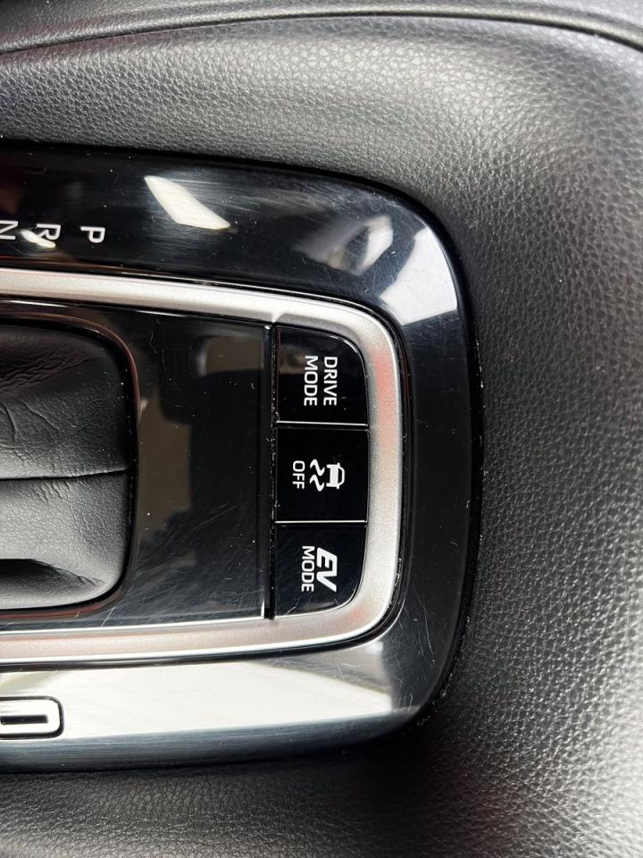 2021 Toyota Corolla LE Hybrid - Photo #25