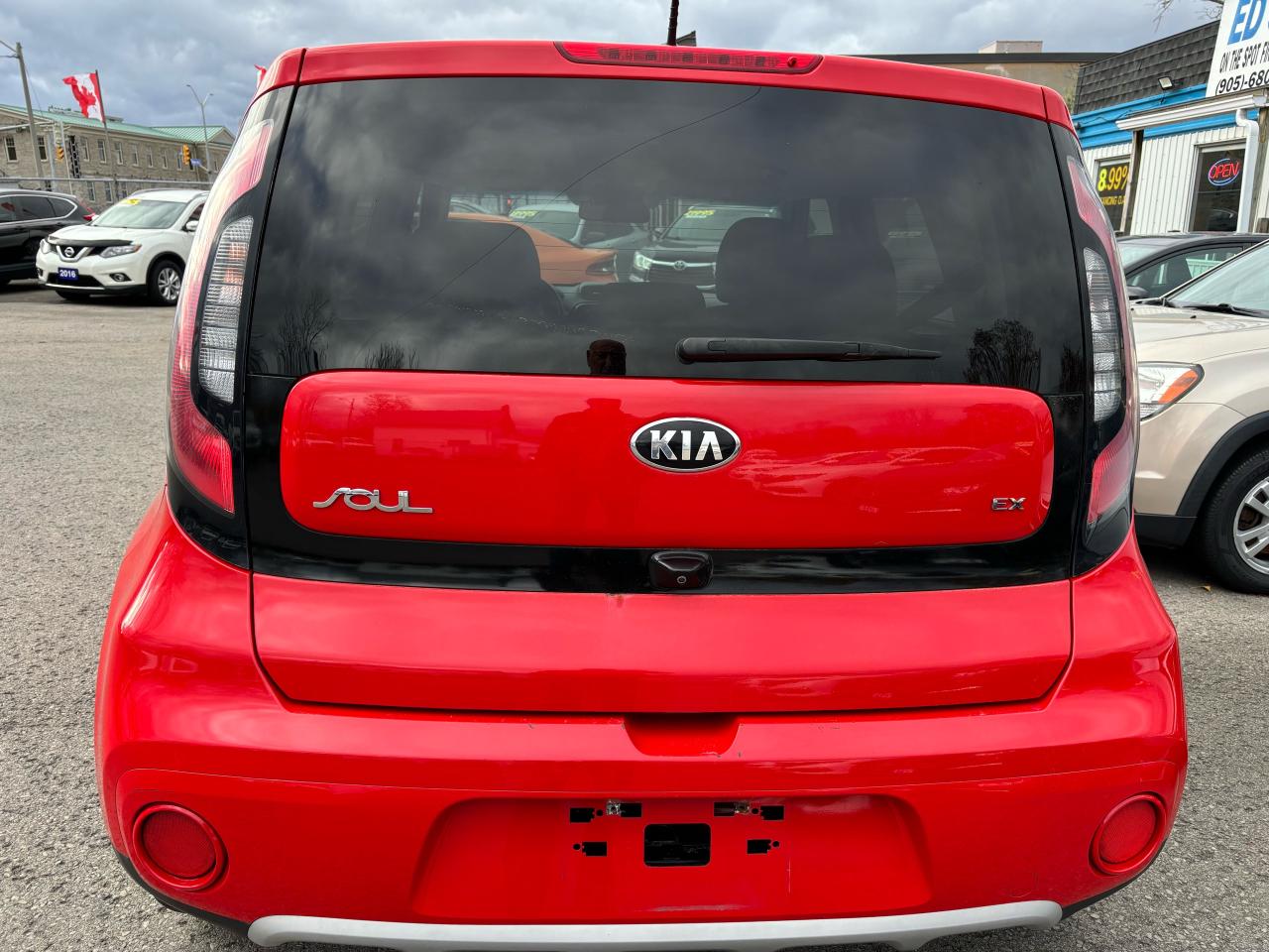 2019 Kia Soul EX+, Heated Seats, Back-Up-Camera, Alloy Wheels - Photo #6