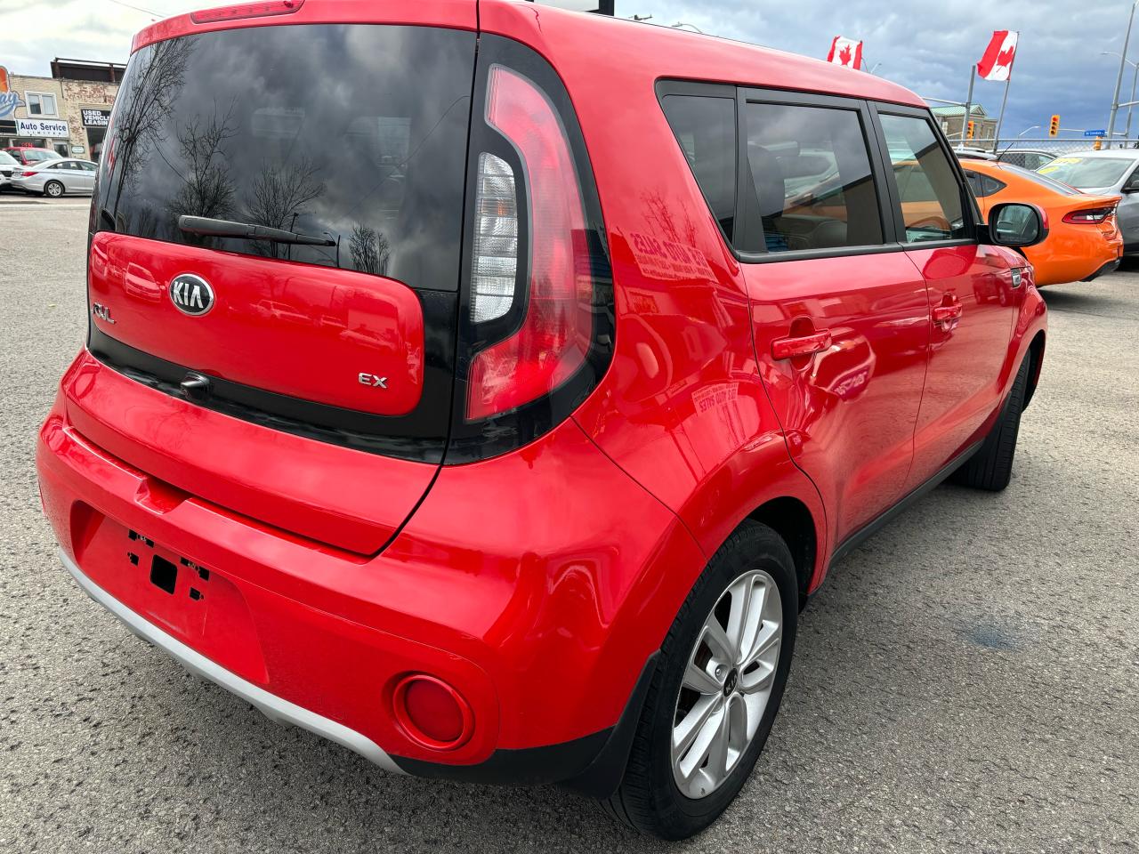 2019 Kia Soul EX+, Heated Seats, Back-Up-Camera, Alloy Wheels - Photo #7