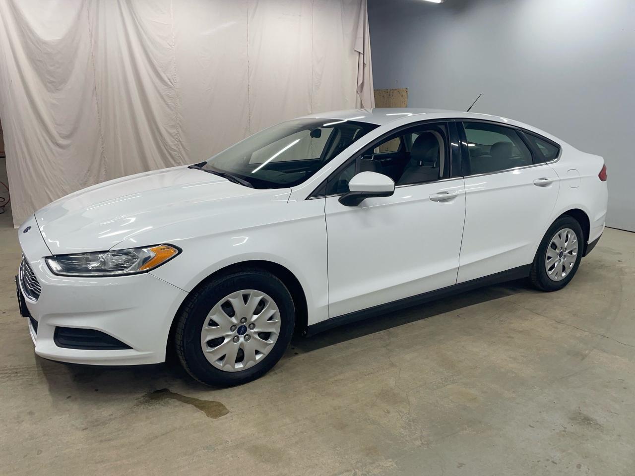 2014 Ford Fusion S