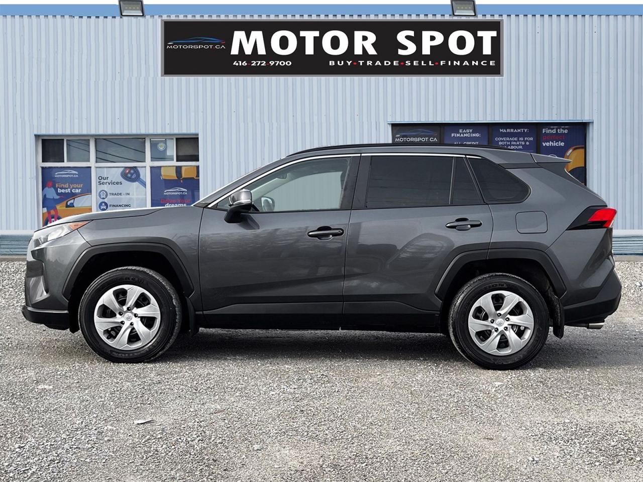 2020 Toyota RAV4 LE AWD Photo2