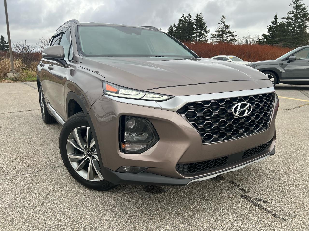 Used 2019 Hyundai Santa Fe PREFERRED 2.0T for sale in Dayton, NS