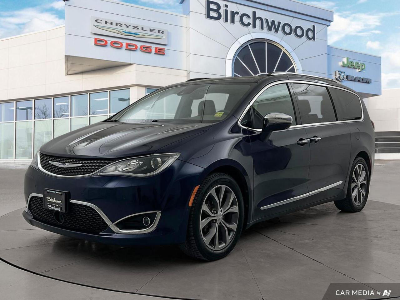 Used 2017 Chrysler Pacifica Limited Rear Entertainment | Remote Start | Nappa Leather for sale in Winnipeg, MB