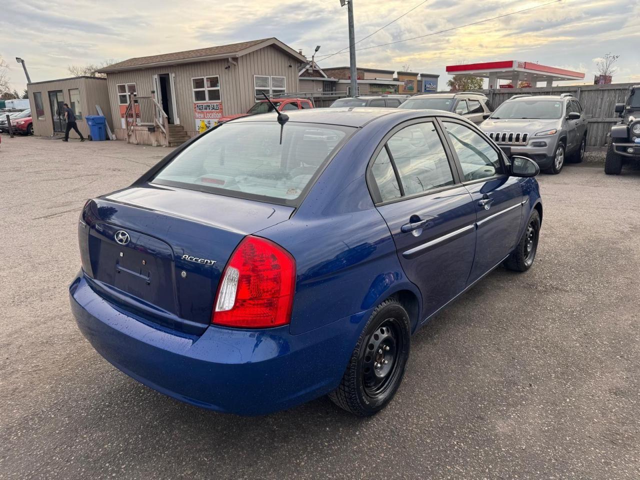 2009 Hyundai Accent SEDAN, AUTO, ONLY ONLY 124KMS, CERTIFIED - Photo #5