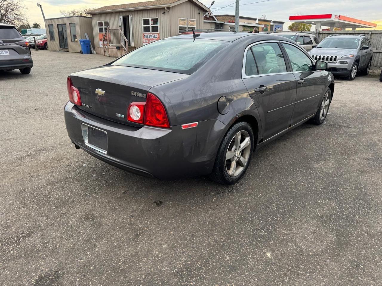 2011 Chevrolet Malibu LT, NO ACCIDENTS, 203KMS, RUNS GREAT, AS IS - Photo #5