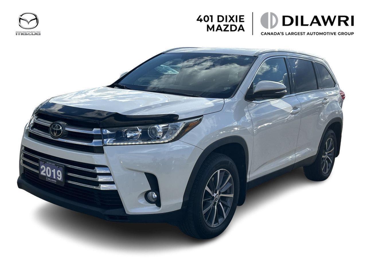 Used 2019 Toyota Highlander XLE AWD One Owner| No accident| 4 Brand New Tires for sale in Mississauga, ON