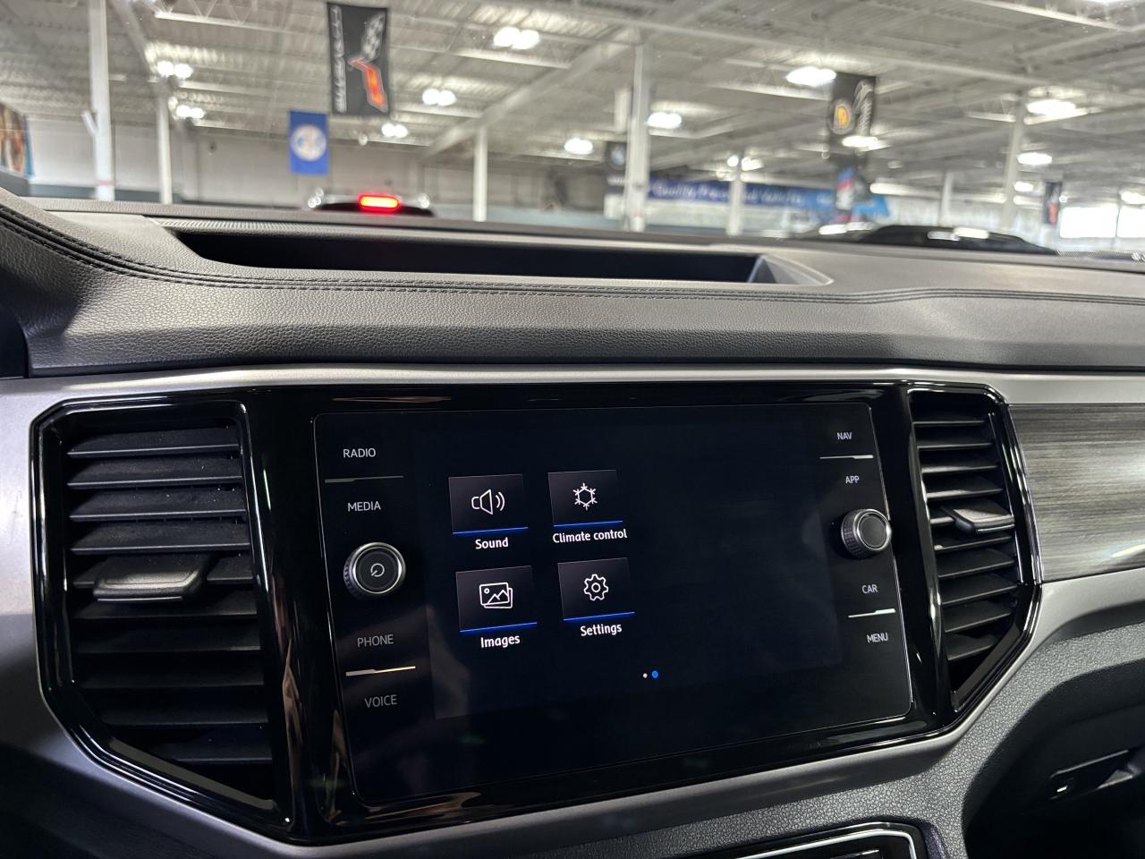 2021 Volkswagen Atlas Execline|4MOTION|AWD|7PASS|NAV|FENDERAUDIO|LEATHER - Photo #28