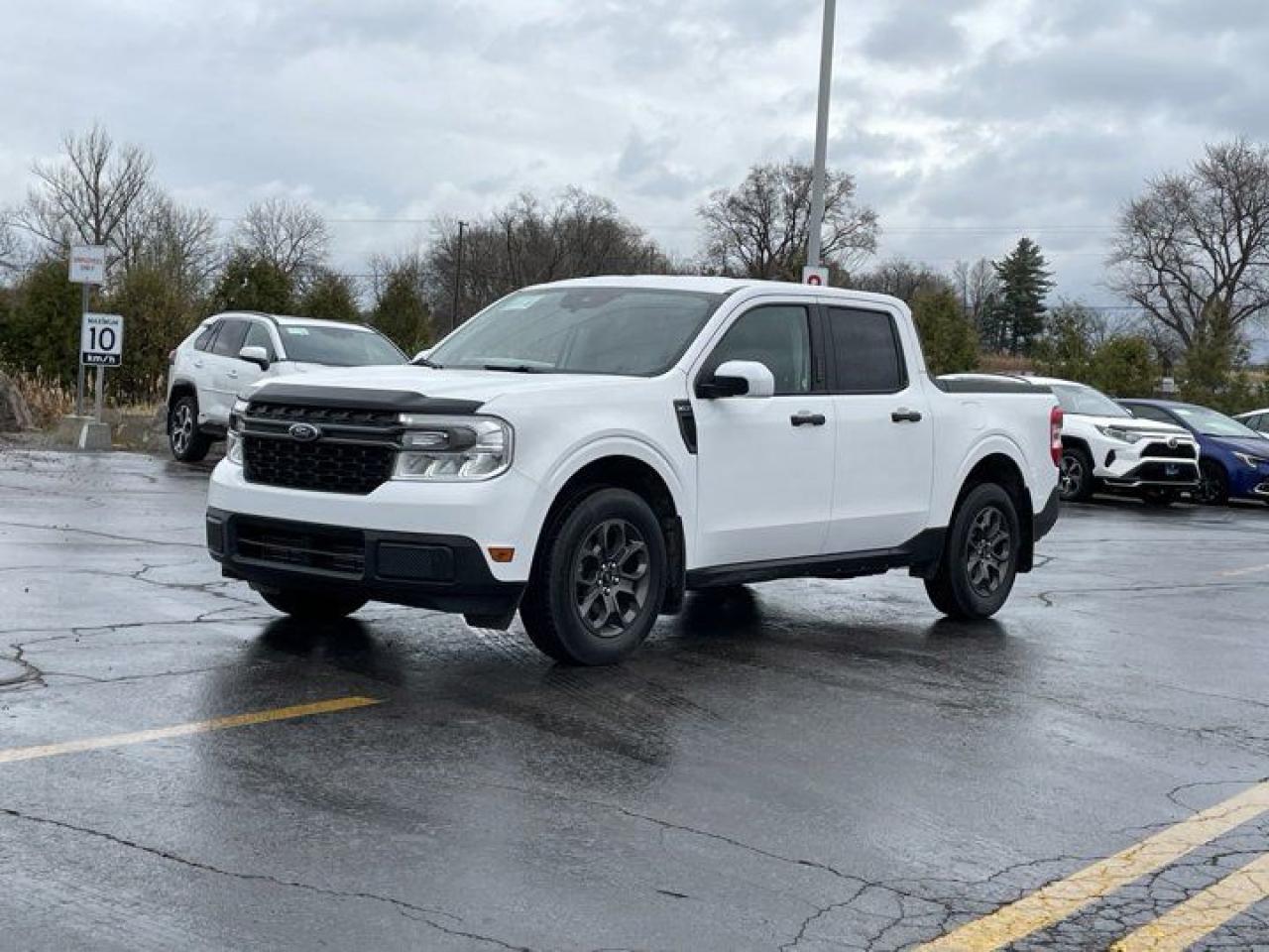 Used 2022 Ford MAVERICK XLT AWD, Heated Seats, Power Seat, CarPlay + Android, Rear Camera, Bluetooth, Alloy Wheels and more! for sale in Guelph, ON