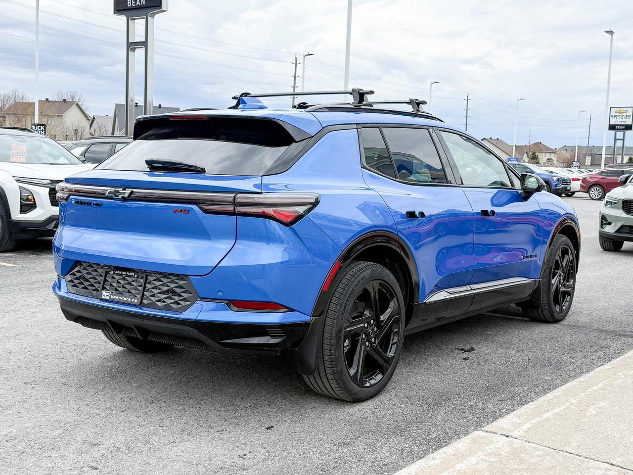 2025 Chevrolet Equinox EV RS FULLY ELECTRIC WITH REMOTE START/ENTRY, HEATED SEATS, HEATED STEERING WHEEL, POWER LIFTGATE, HD SURROUND VISION Photo