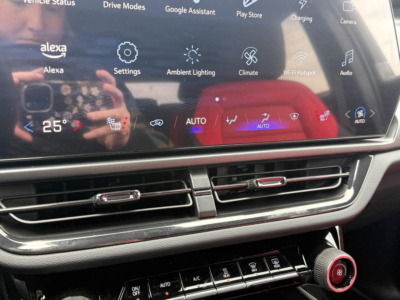 2025 Chevrolet Equinox EV RS FULLY ELECTRIC WITH REMOTE START/ENTRY, HEATED SEATS, HEATED STEERING WHEEL, POWER LIFTGATE, HD SURROUND VISION Photo