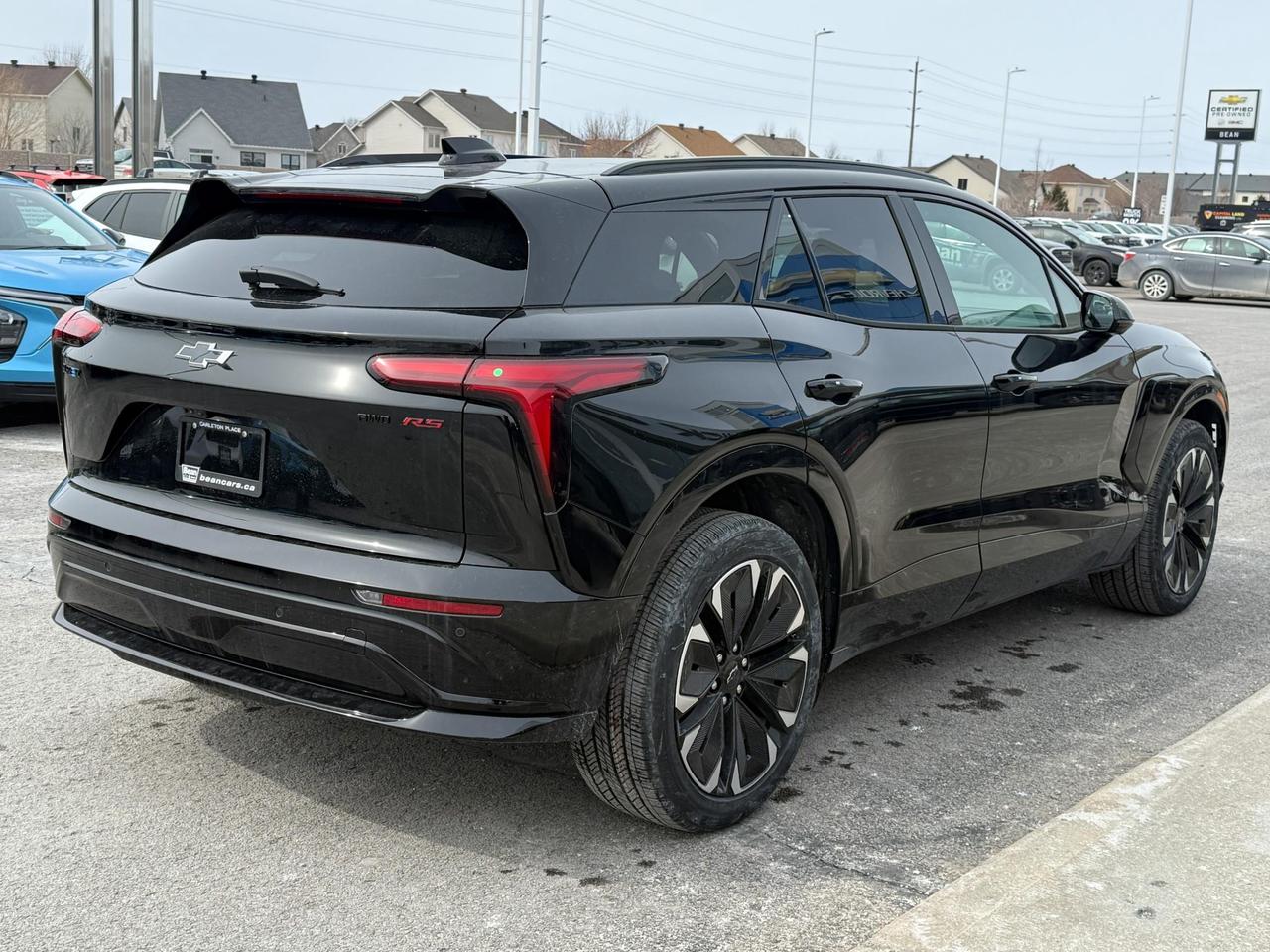 2025 Chevrolet Blazer EV RS FULLY ELECTRIC WITH REMOTE START/ENTRY, SUNROOF, HEATED SEATS, VENTILATED SEATS, HEATED STEERING WHEEL, POWER LIFTGATE, HD SURROUND VISION Photo