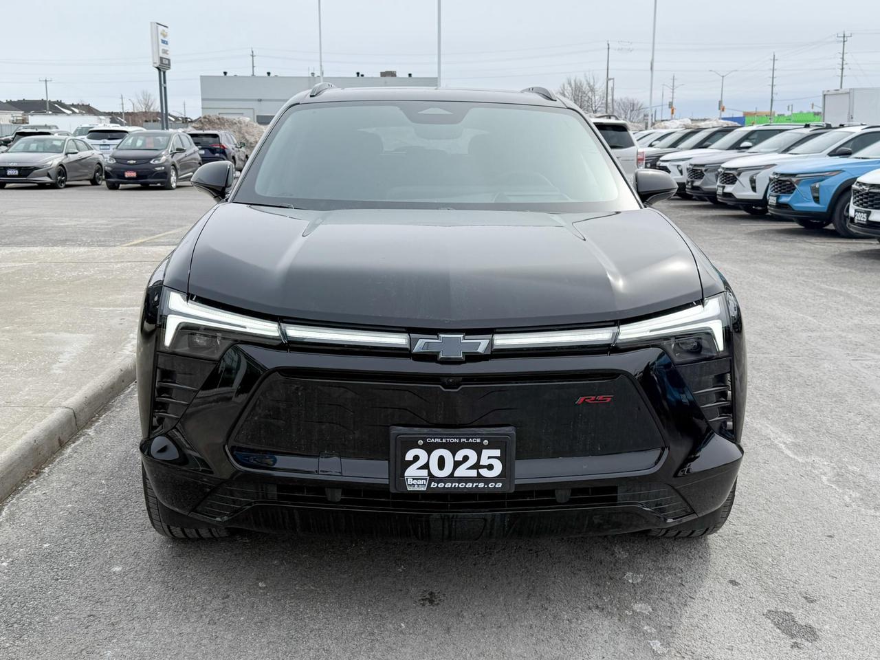 2025 Chevrolet Blazer EV RS FULLY ELECTRIC WITH REMOTE START/ENTRY, SUNROOF, HEATED SEATS, VENTILATED SEATS, HEATED STEERING WHEEL, POWER LIFTGATE, HD SURROUND VISION Photo