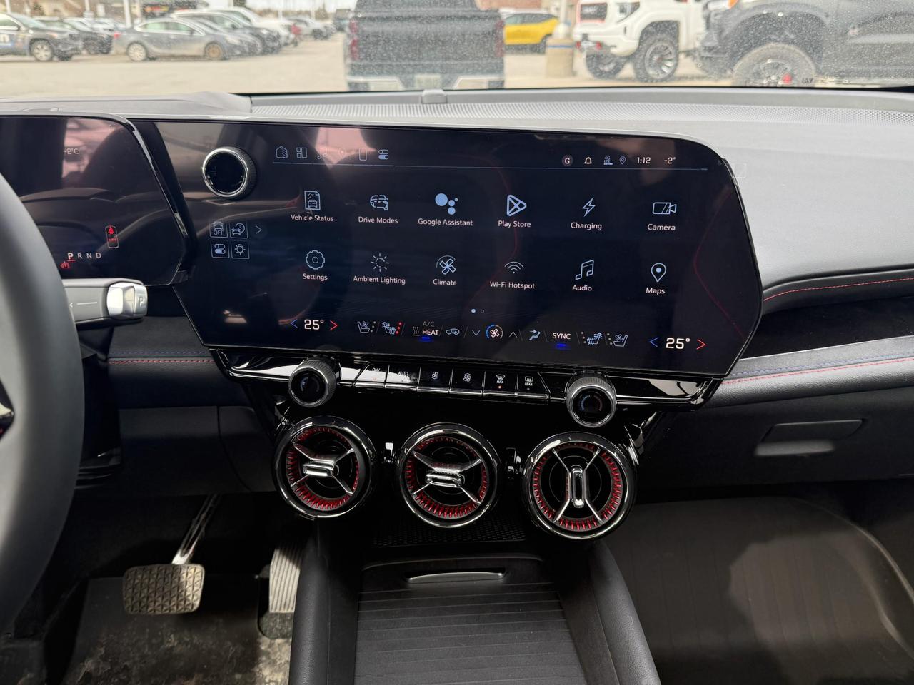 2025 Chevrolet Blazer EV RS FULLY ELECTRIC WITH REMOTE START/ENTRY, SUNROOF, HEATED SEATS, VENTILATED SEATS, HEATED STEERING WHEEL, POWER LIFTGATE, HD SURROUND VISION Photo