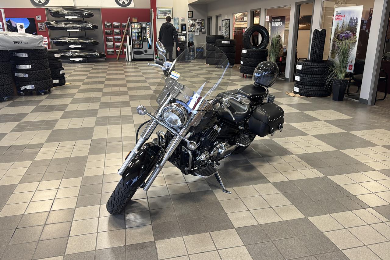 2013 Yamaha V STAR CLASSIC  Photo