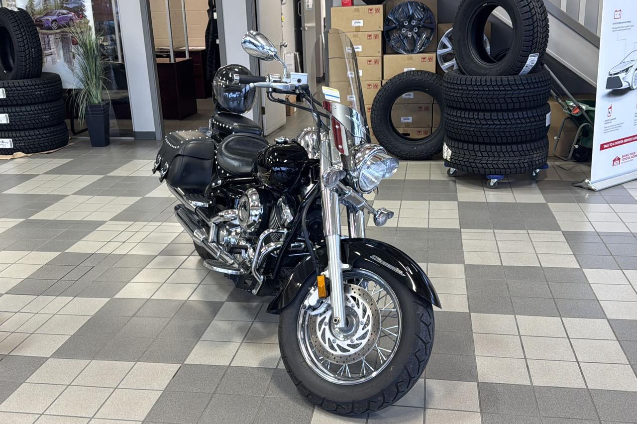 2013 Yamaha V STAR CLASSIC  Photo