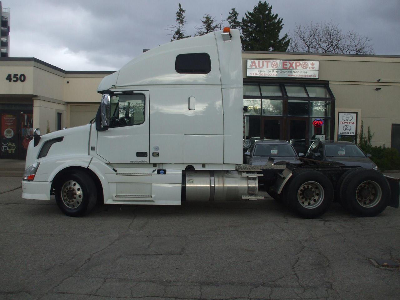 2013 Volvo VNL VNL D13 Engine,780,Rebuilt Transmission,New Brakes