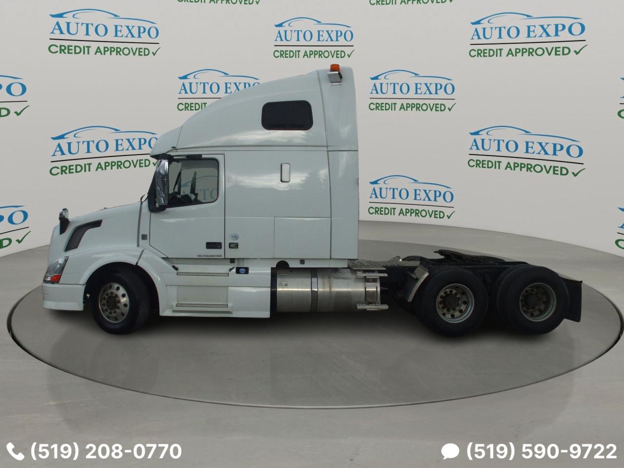 2013 Volvo VNL VNL D13 Engine,780,New Brakes,Certified