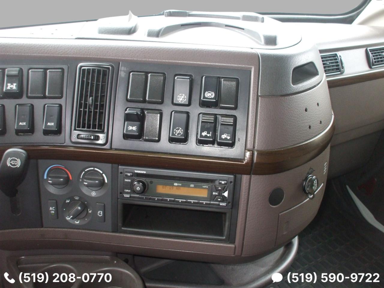 2013 Volvo VNL VNL D13 Engine,780,New Brakes,Certified