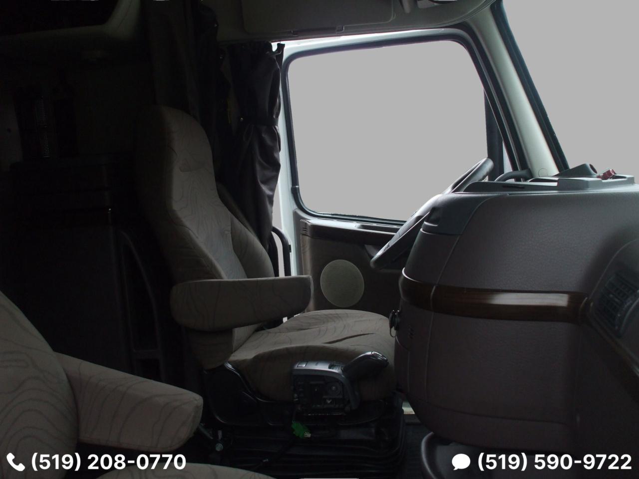 2013 Volvo VNL VNL D13 Engine,780,New Brakes,Certified