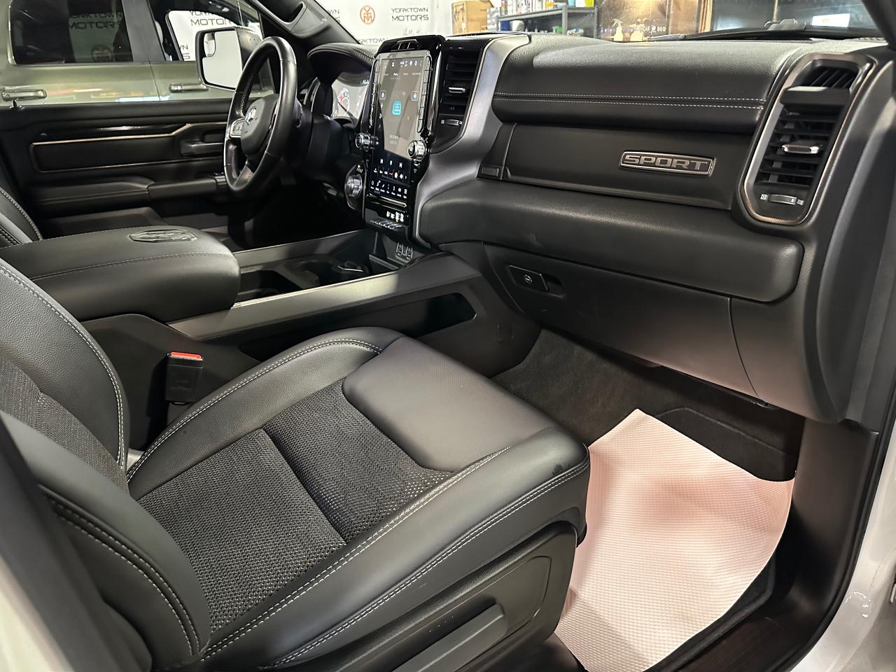 2022 RAM 1500 SPORT 4X4 CREW CAB 5'7" BOX - Photo #10