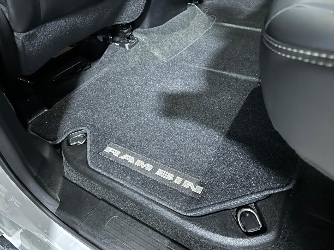 2022 RAM 1500 SPORT 4X4 CREW CAB 5'7" BOX - Photo #22