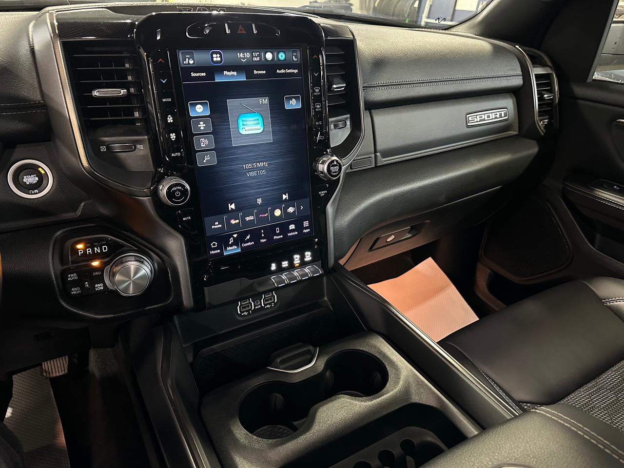 2022 RAM 1500 SPORT 4X4 CREW CAB 5'7" BOX - Photo #32