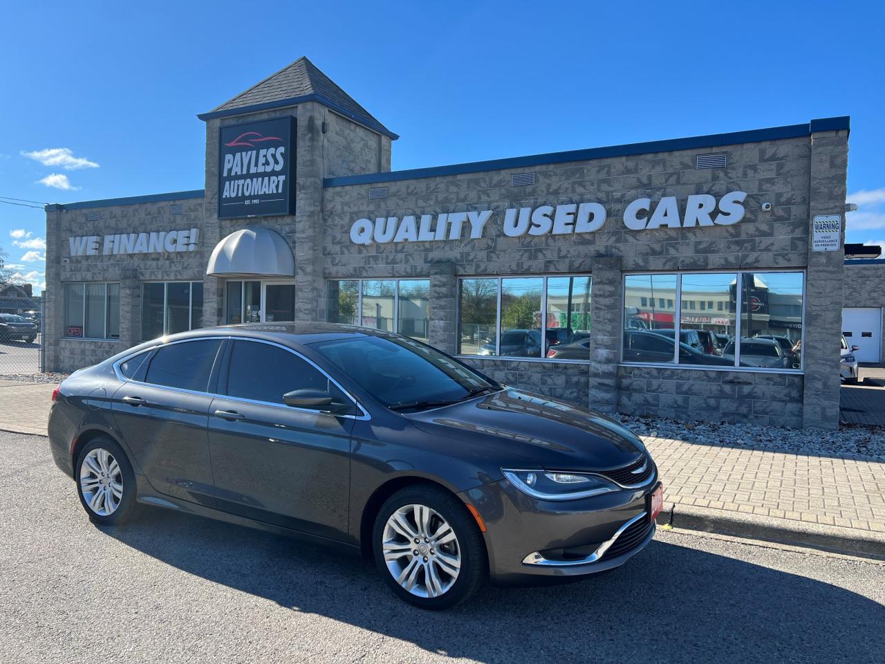 Used 2015 Chrysler 200 Limited for sale in Sarnia, ON