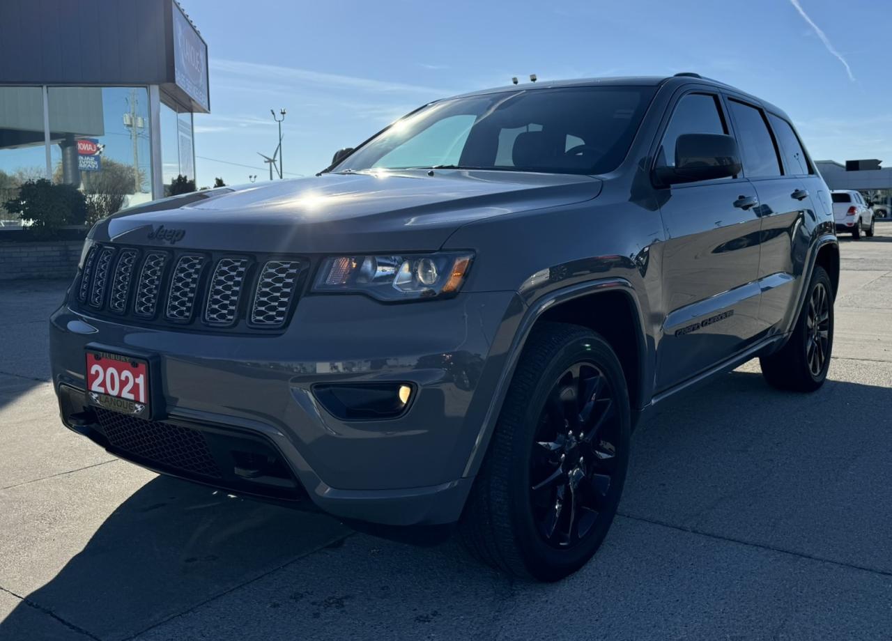 Used 2021 Jeep Grand Cherokee ALTITUDE 4X4 for sale in Tilbury, ON