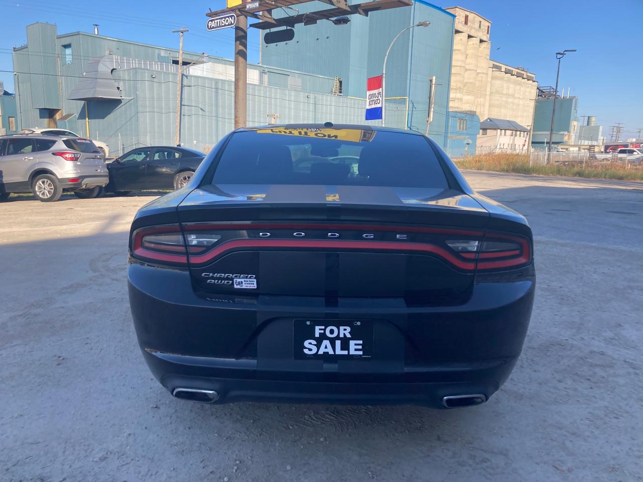2016 Dodge Charger SXT AWD - Photo #4