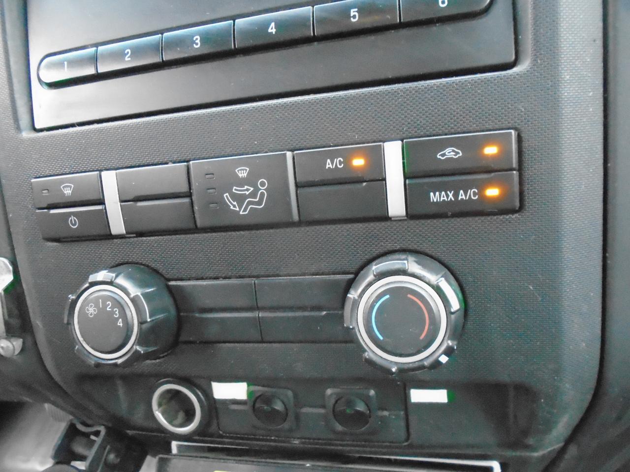 2011 Ford F-150 2WD SuperCab 145 XL EXTENDED CAB STD - Photo #22