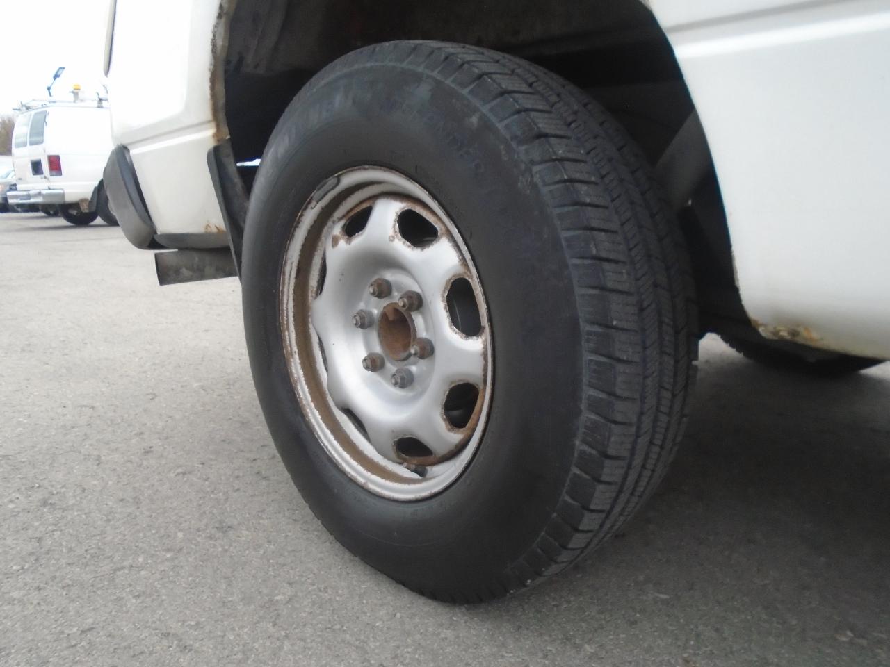 2011 Ford F-150 2WD SuperCab 145 XL EXTENDED CAB STD - Photo #26
