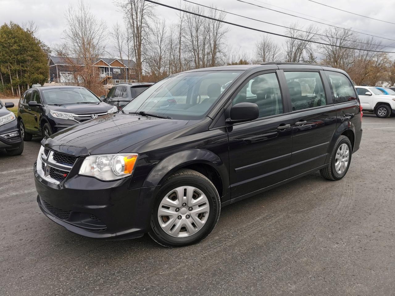 <p>NO ACCIDENTS - WELL MAINTAINED - BENCH SEAT</p><p>Attention all families and adventure seekers! Get ready to hit the road in style with the 2017 Dodge Grand Caravan SE, now available at our dealership. This pre-owned van is the perfect combination of comfort and power, with its 3.6L V6 DOHC 24V engine. Whether you're heading to the grocery store or embarking on a cross-country trip, this vehicle has got you covered. Don't miss out on this opportunity to own a reliable and spacious van. Visit us at Patterson Auto Sales and take the 2017 Dodge Grand Caravan SE for a test drive today!</p>