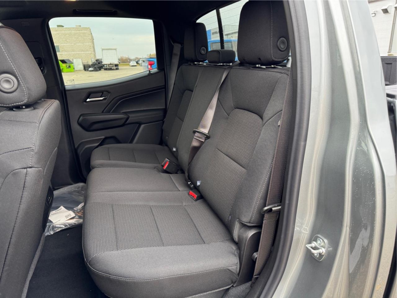 <b>Off-Road Suspension,  Apple CarPlay,  Android Auto,  Remote Keyless Entry,  Lane Keep Assist!</b><br> <br> <br> <br>  Significantly improved ride quality and impressively powerful drivetrains make this 2024 GMC Canyon an exceptional pick-up truck. <br> <br>Aimed at shoppers who desire the capability of a traditional pickup without the compromise of a full-size truck, this 2024 GMC Canyon is ready to take on whatever you throw at it. From work-site duties to intense off-road sessions, this Canyon is sure to never skip a beat!<br> <br> This sterling metallic Crew Cab 4X4 pickup   has a 8 speed automatic transmission and is powered by a  310HP 2.7L 4 Cylinder Engine.<br> <br> Our Canyons trim level is Elevation. This rugged truck features a comprehensive off-roading package with factory-lifted suspension, front recovery hooks and off-road performance display, along with great standard features such as a vivid 11.3-inch diagonal infotainment screen with Apple CarPlay and Android Auto, remote keyless entry, air conditioning, and a 6-speaker audio system. Safety features include automatic emergency braking, front pedestrian braking, lane keeping assist with lane departure warning, Teen Driver, and forward collision alert with IntelliBeam high beam assist. This vehicle has been upgraded with the following features: Off-road Suspension,  Apple Carplay,  Android Auto,  Remote Keyless Entry,  Lane Keep Assist,  Cruise Control. <br><br> <br>To apply right now for financing use this link : <a href=https://www.selkirkchevrolet.com/pre-qualify-for-financing/ target=_blank>https://www.selkirkchevrolet.com/pre-qualify-for-financing/</a><br><br> <br/> Weve discounted this vehicle $580.    Incentives expire 2024-12-02.  See dealer for details. <br> <br>Selkirk Chevrolet Buick GMC Ltd carries an impressive selection of new and pre-owned cars, crossovers and SUVs. No matter what vehicle you might have in mind, weve got the perfect fit for you. If youre looking to lease your next vehicle or finance it, we have competitive specials for you. We also have an extensive collection of quality pre-owned and certified vehicles at affordable prices. Winnipeg GMC, Chevrolet and Buick shoppers can visit us in Selkirk for all their automotive needs today! We are located at 1010 MANITOBA AVE SELKIRK, MB R1A 3T7 or via phone at 204-482-1010.<br> Come by and check out our fleet of 50+ used cars and trucks and 220+ new cars and trucks for sale in Selkirk.  o~o