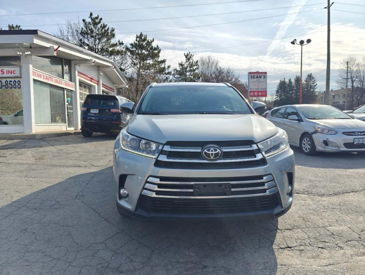 2017 Toyota Highlander XLE AWD - Photo #8