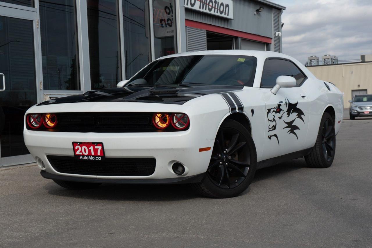 Used 2017 Dodge Challenger SXT for sale in Chatham, ON