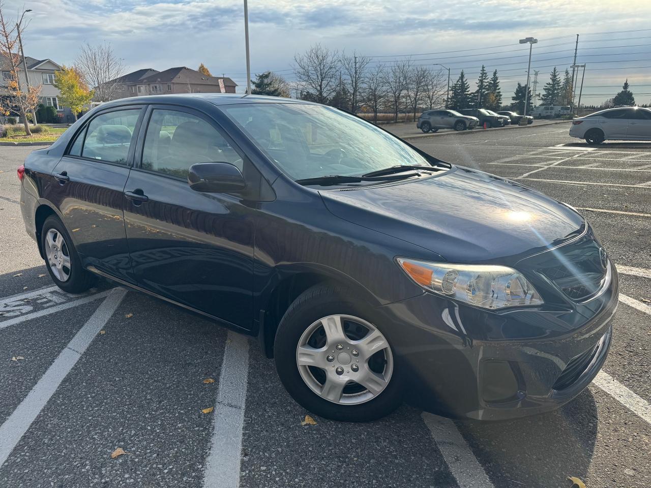 Used 2013 Toyota Corolla 4DR SDN AUTO for sale in Mississauga, ON