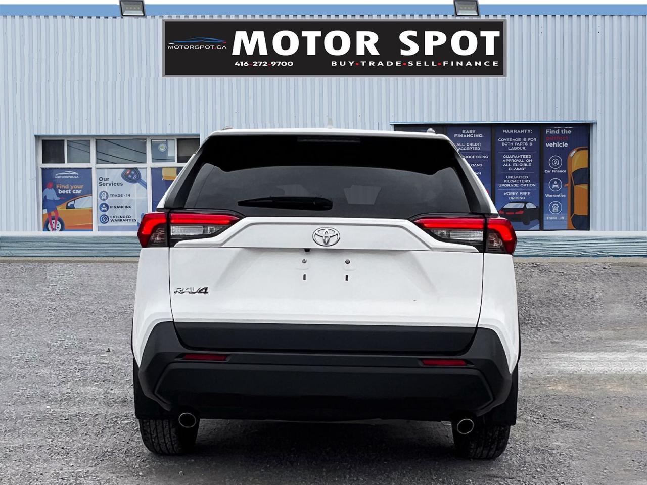 2021 Toyota RAV4 LE - Photo #5