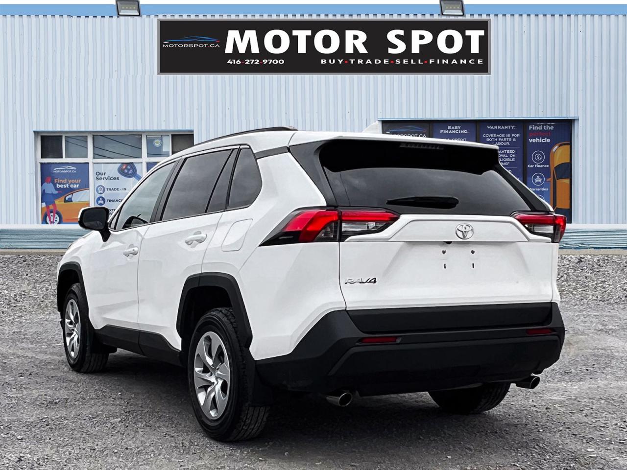 2021 Toyota RAV4 LE - Photo #4