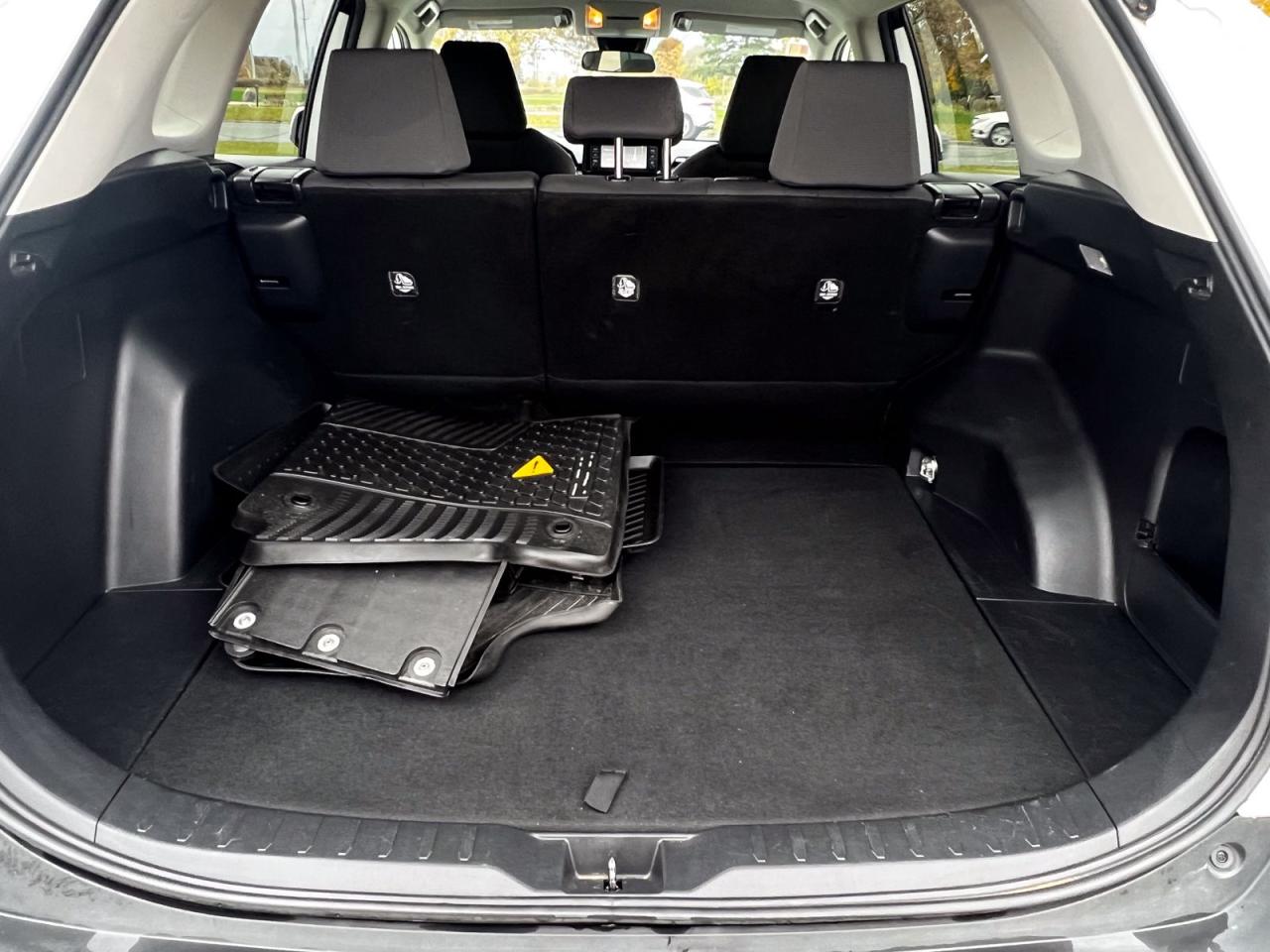 2021 Toyota RAV4 LE - Photo #20