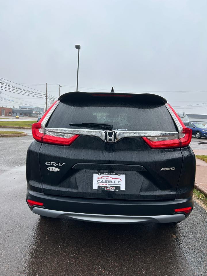 2018 Honda CR-V LX - Photo #5