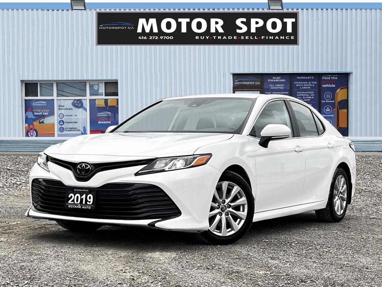 2019 Toyota Camry LE - Photo #1