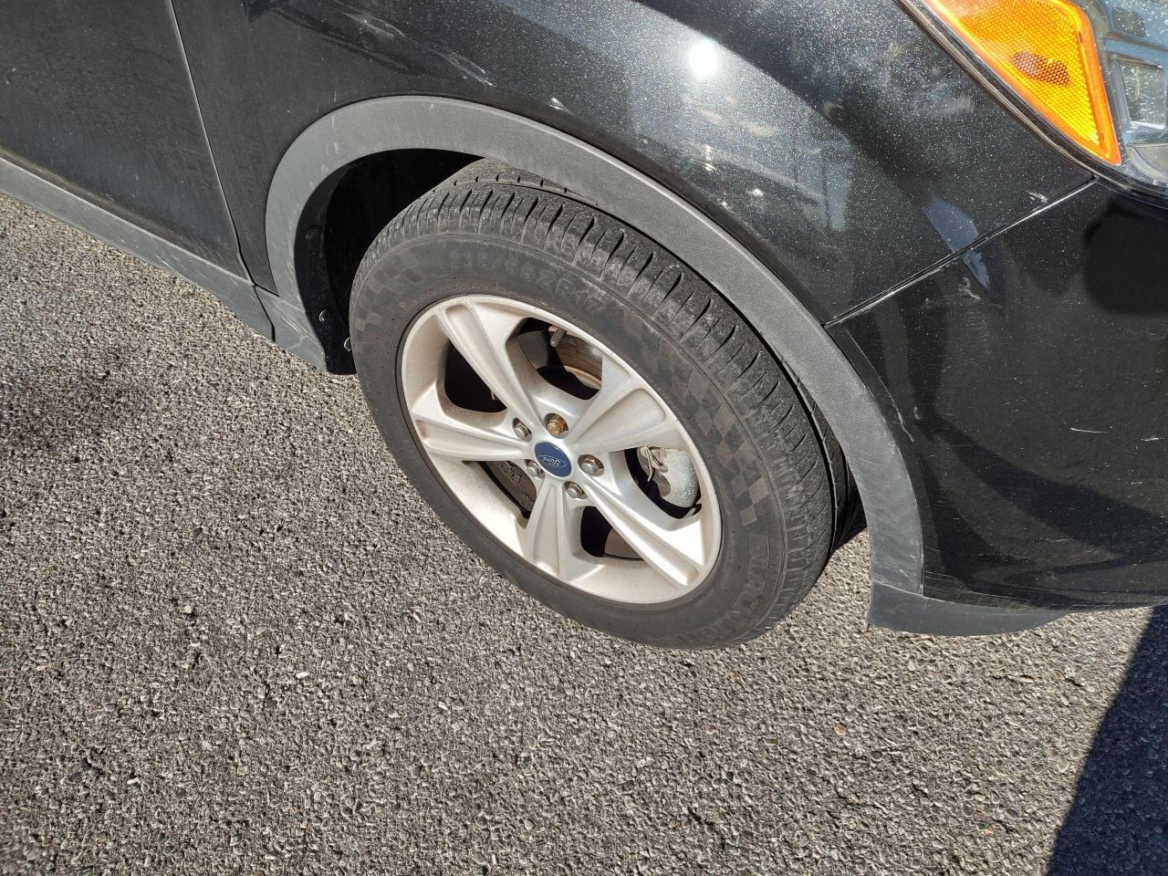 2014 Ford Escape FWD 4dr SE - Photo #16