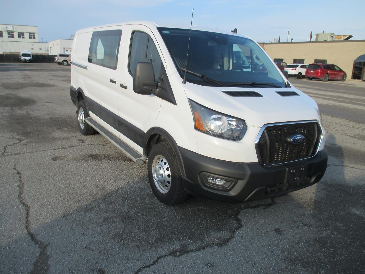 2023 Ford Transit Cargo Van T-250 130" Low Rf 9070 GVWR AWD - Photo #2