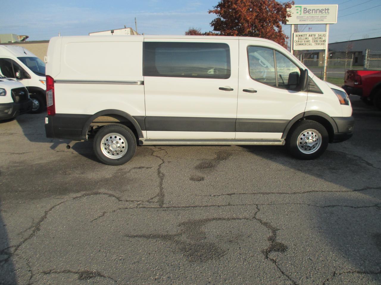 2023 Ford Transit Cargo Van T-250 130" Low Rf 9070 GVWR AWD - Photo #3