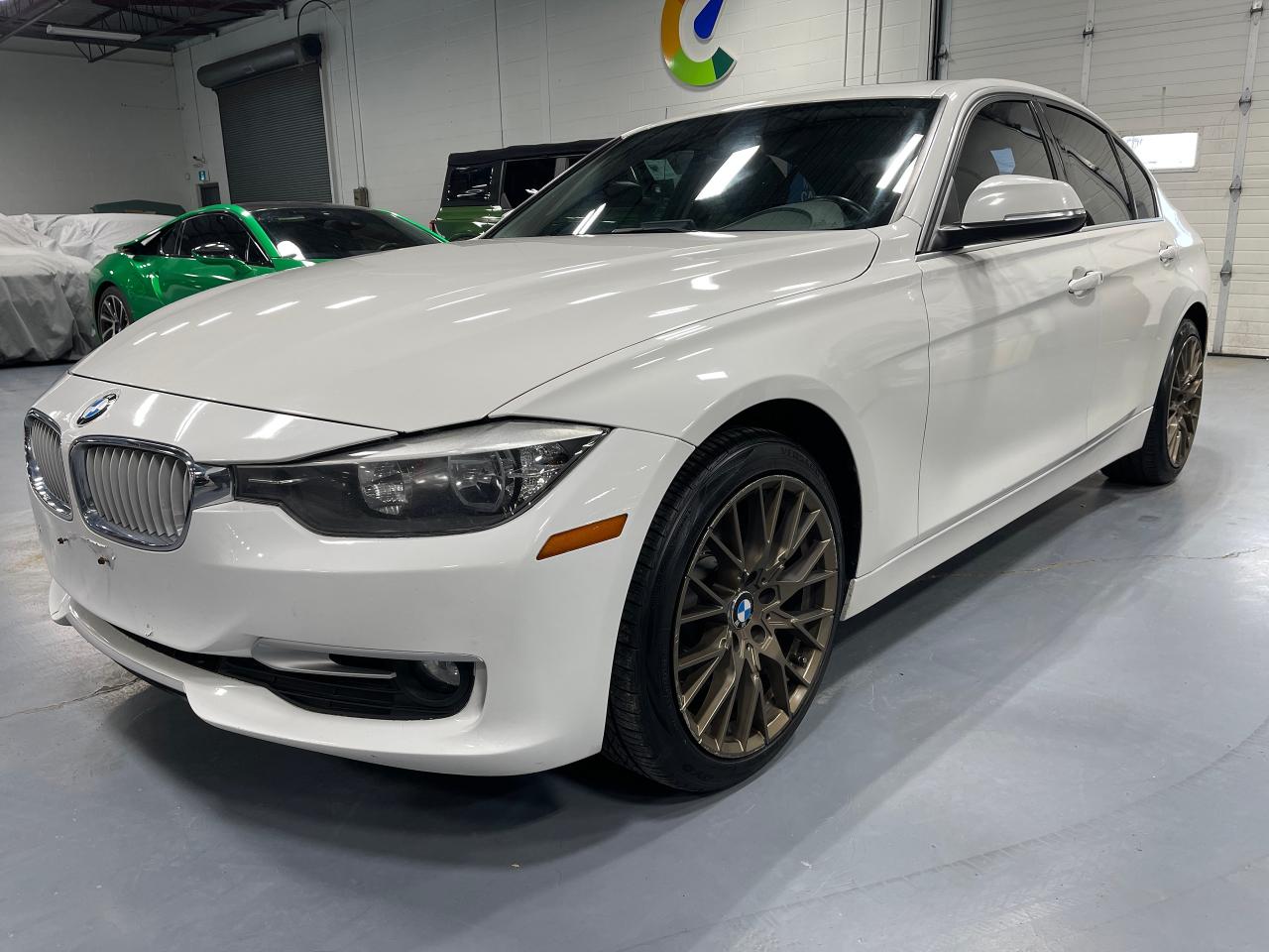 Used 2014 BMW 3 Series 320i xDrive for sale in North York, ON