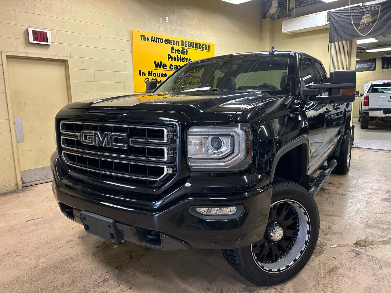 Used 2019 GMC Sierra 1500 ELEVATION for sale in Windsor, ON